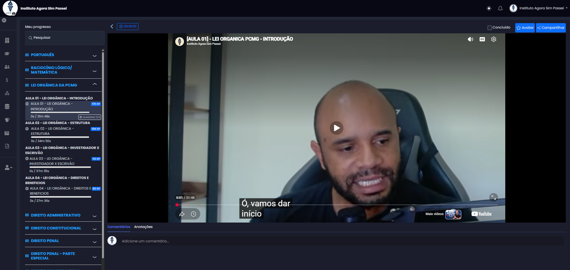 Videoaula de Pedro Ernesto com lista de aulas e progresso lateral